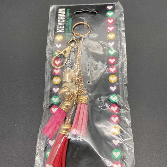 Item 677 Multi Pink Tassel Keychain - Picture 2 of 4